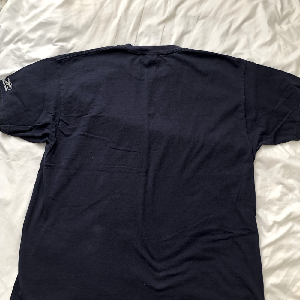 Tennessee Titans Men’s XL T Shirt Navy Blue College Football NFL - Picture 5 of 6